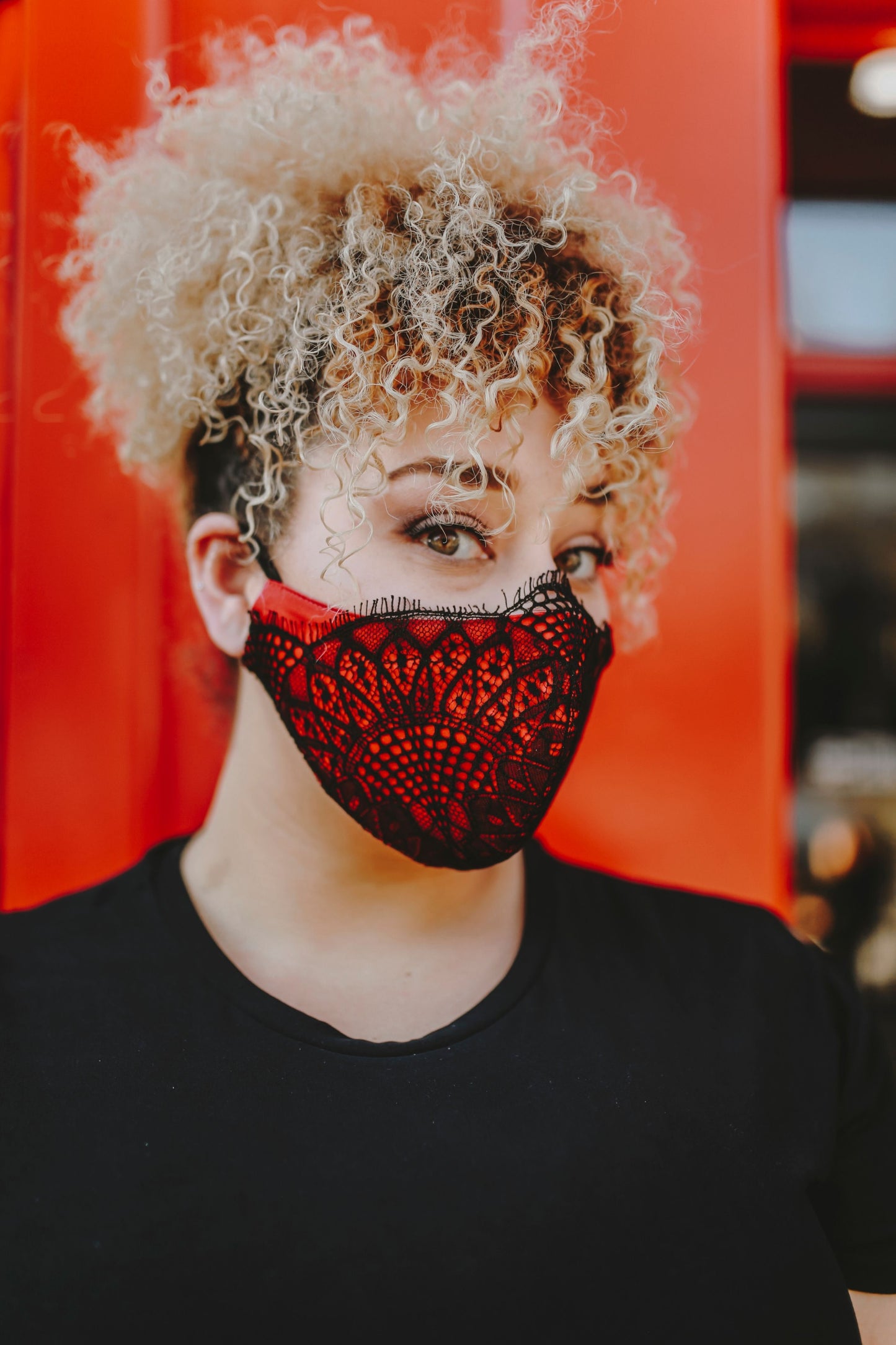 Eyelash Lace Mask (Red)