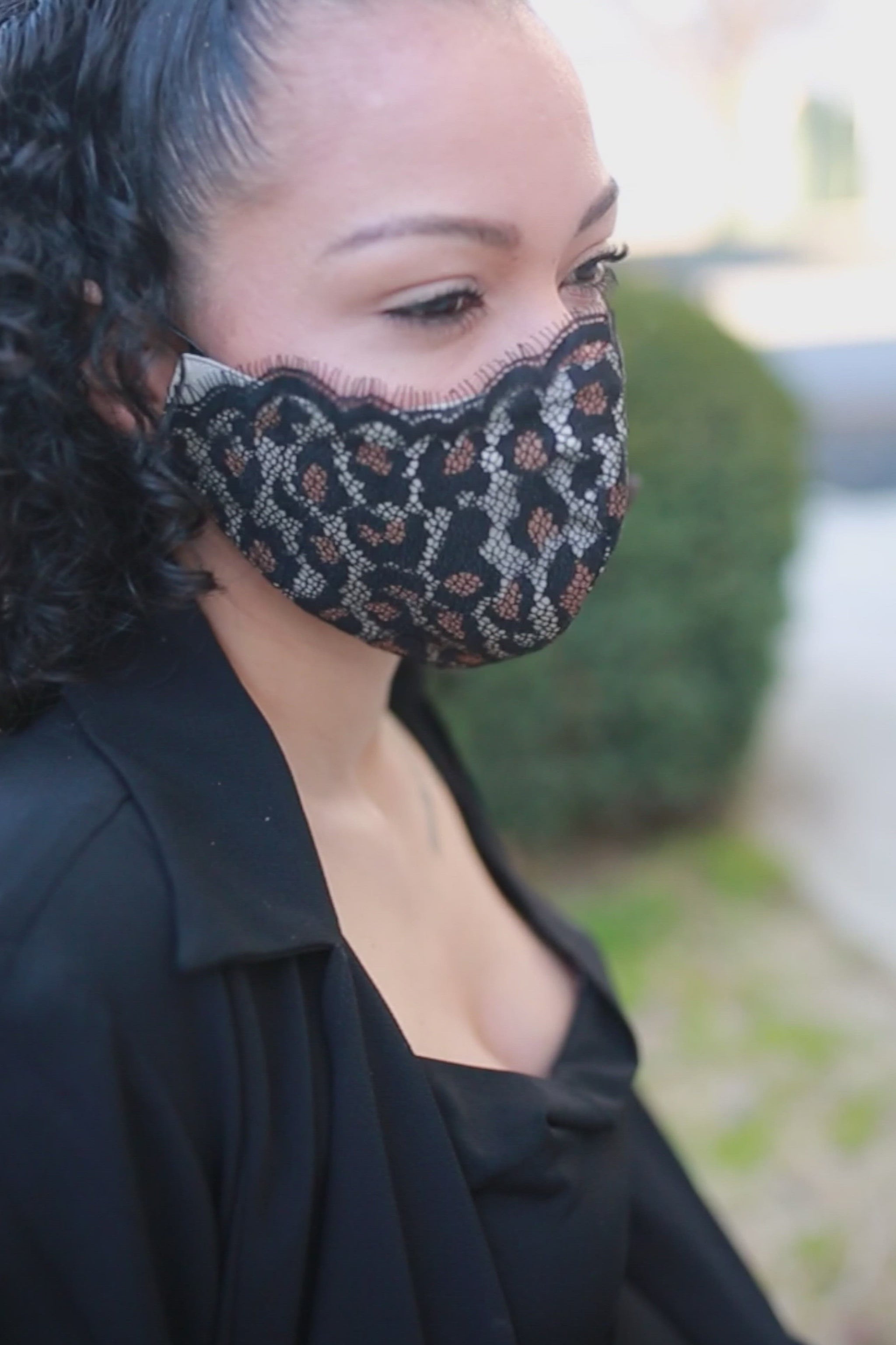 Leopard Lace Mask
